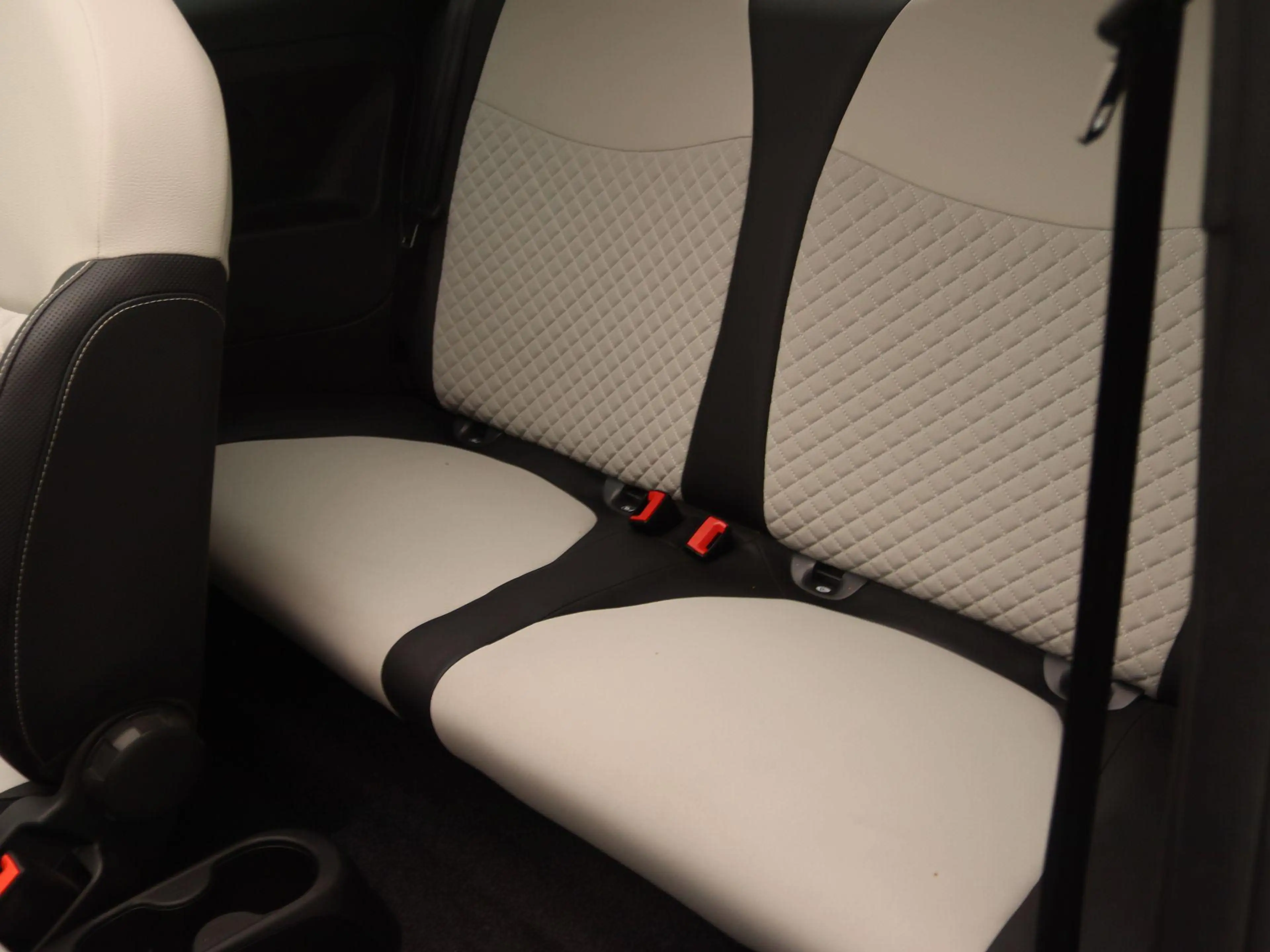 Fiat 500C 1.0 Hybrid Dolcevita | Cliimate control | Parkeers — photo 13