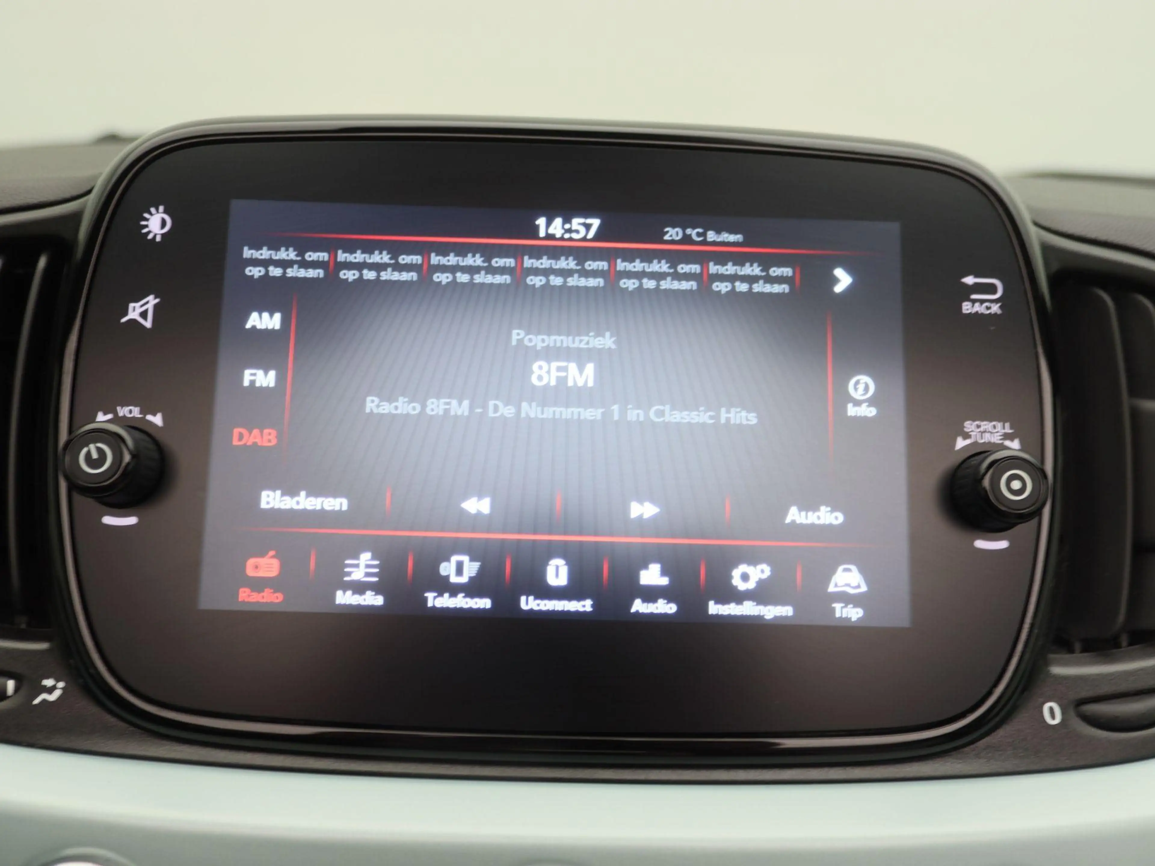 Fiat 500C 1.0 Hybrid Dolcevita | Cliimate control | Parkeers — photo 9