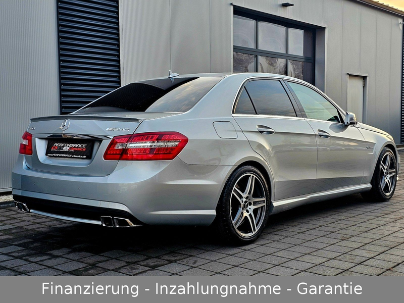 Mercedes-Benz E 63 AMG V8 Limousine im Topzustand aus 1. Hand! — photo 8