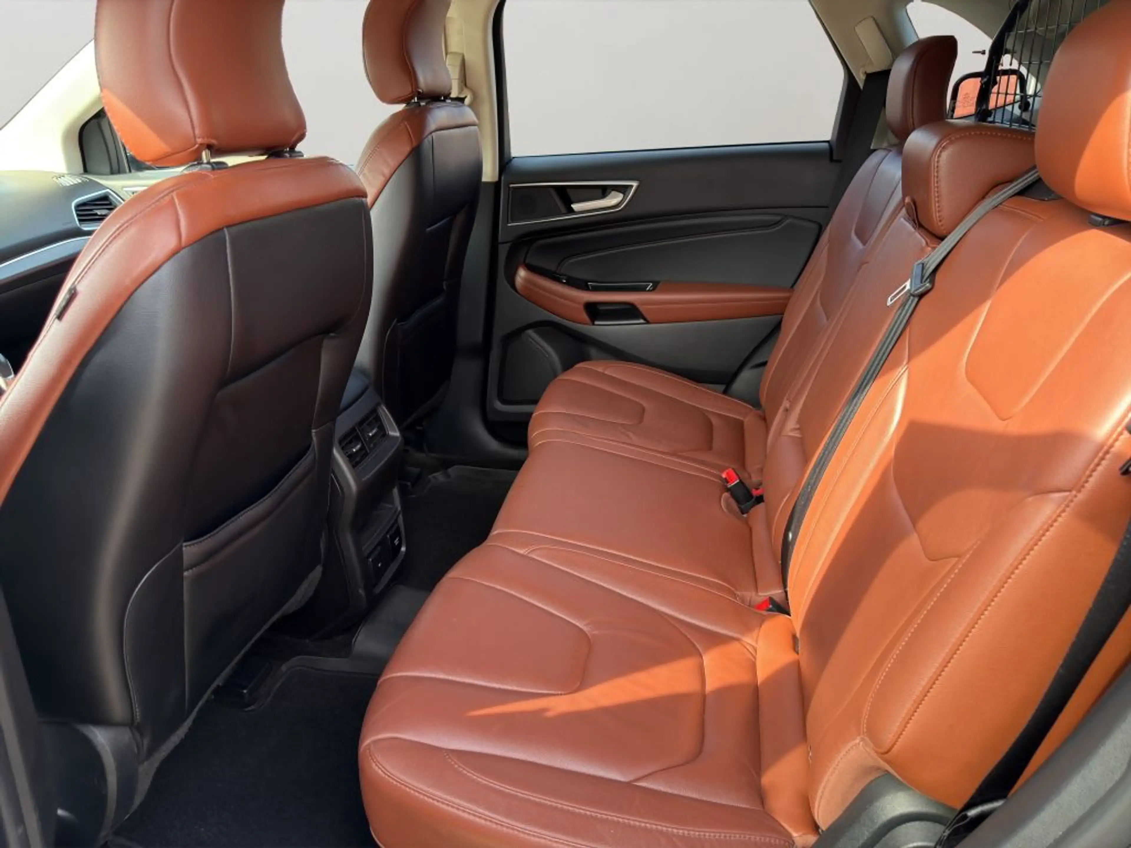 Ford Edge 2.0 TDCi Bi-Turbo 4x4 Titanium | AHK | Leder — photo 14