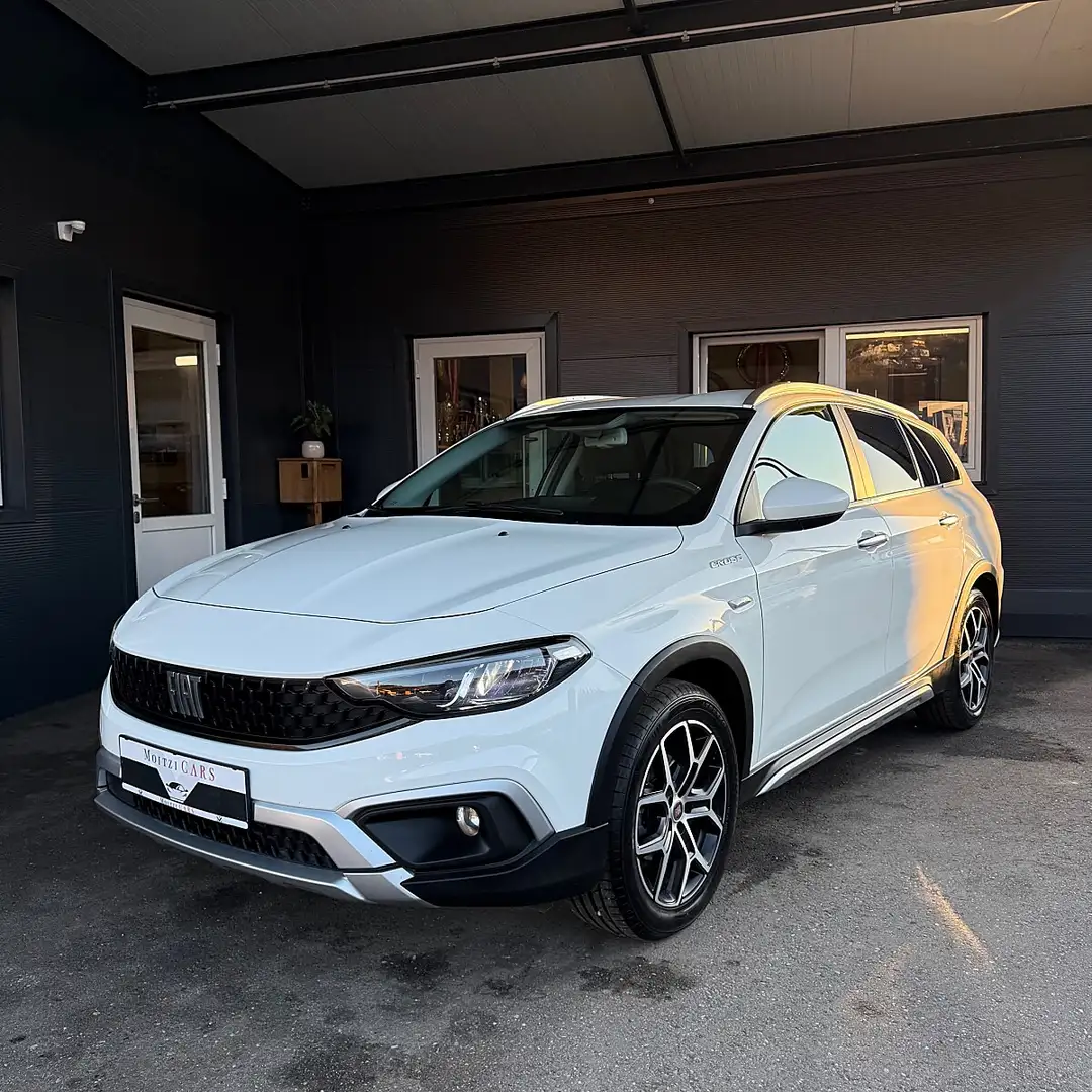 Fiat Tipo Hybrid 130 eDCT7 Cross Weiß - 1