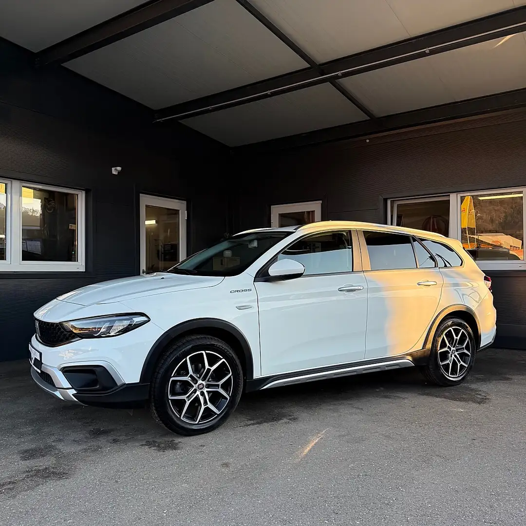 Fiat Tipo Hybrid 130 eDCT7 Cross Weiß - 2