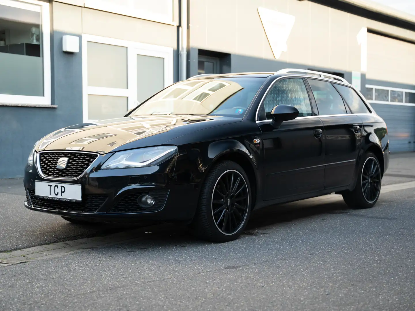 SEAT Exeo ST Style *GEPFLEGT* 1. HAND* Negro - 1