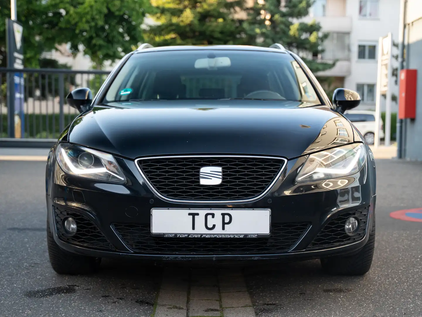 SEAT Exeo ST Style *GEPFLEGT* 1. HAND* Negro - 2