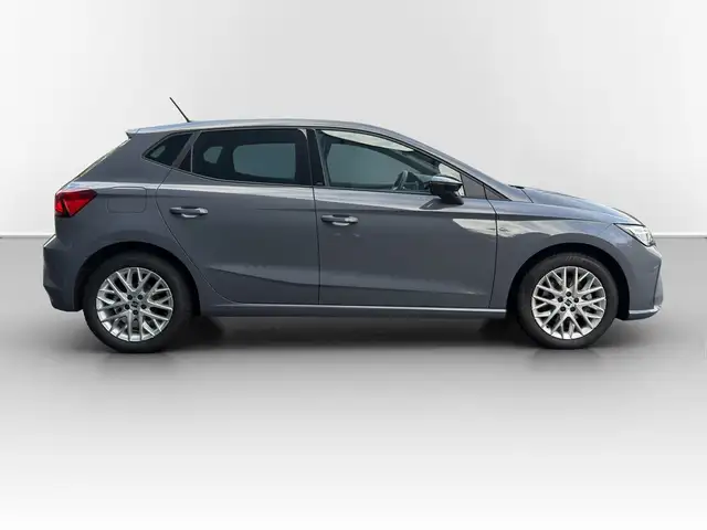 SEAT Ibiza view 5