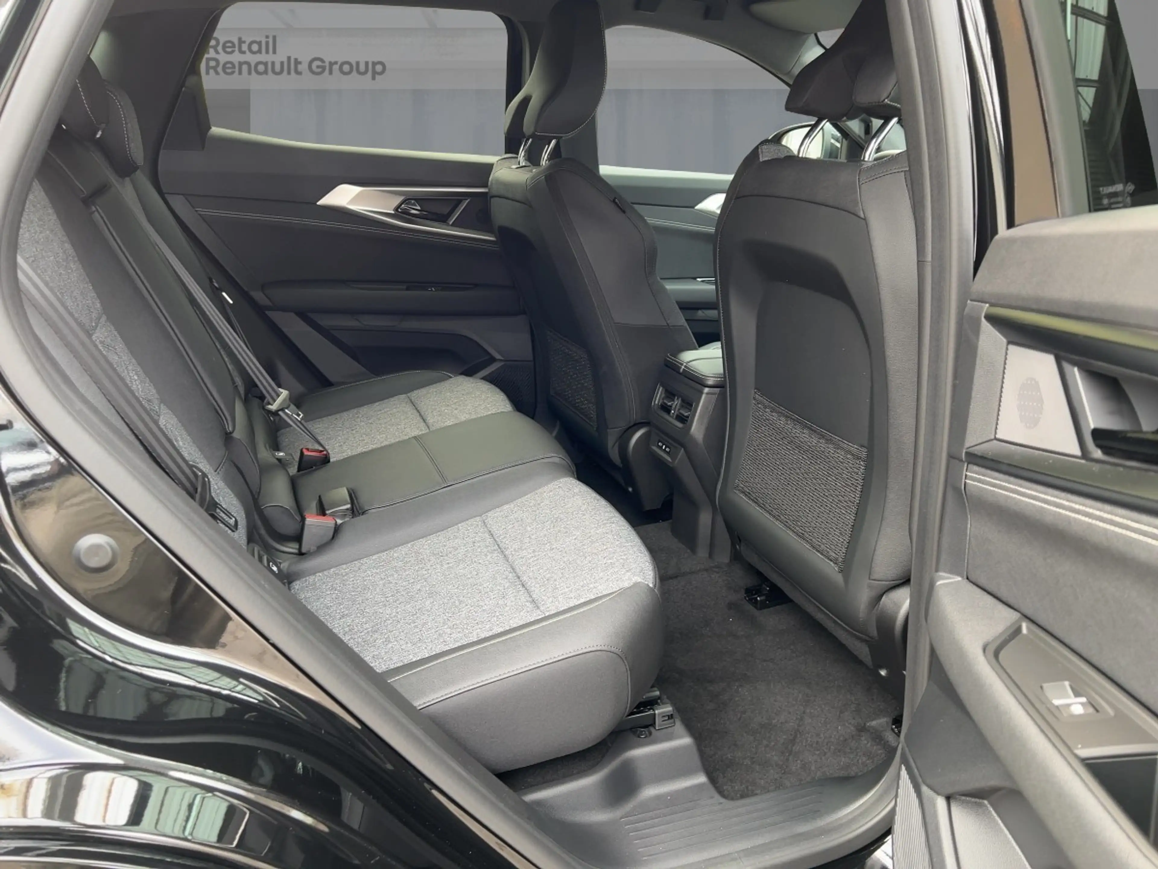 Renault Austral Techno Full Hybrid E-Tech 200 — photo 9