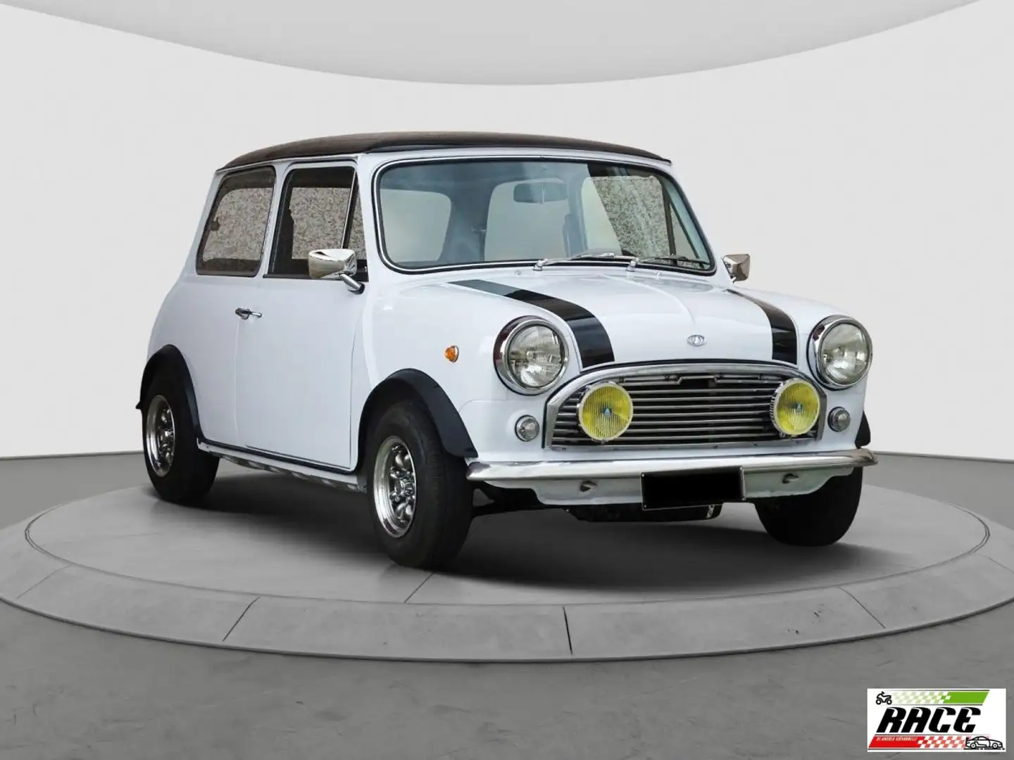 Innocenti Mini Minor MK2 B38 Weiß - 1