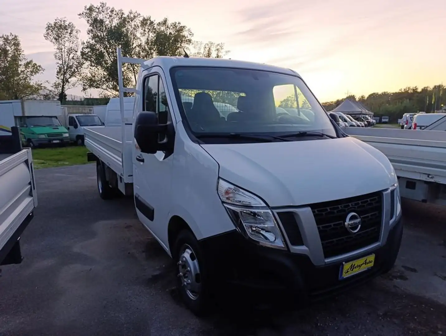 Nissan NV400 35 2.3 dCi 130CV  CASSONE  FISSO LUNGO Bianco - 1