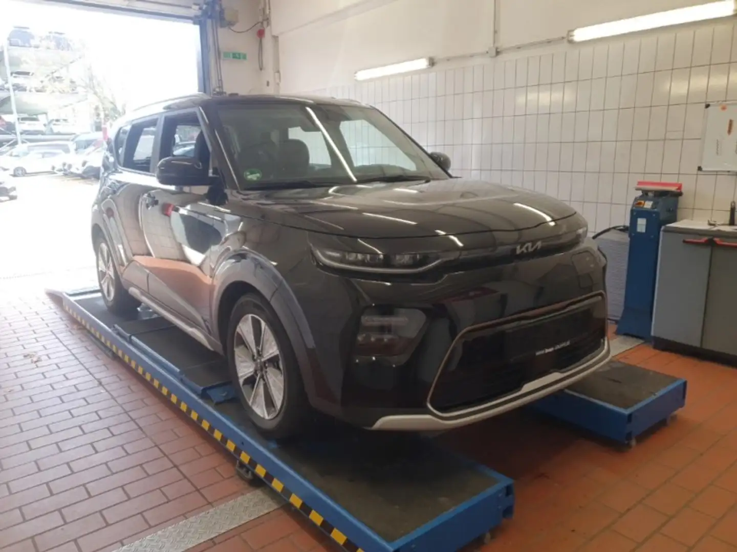 Kia Soul Inspiration Pano HarmanKardon ACC Leder HUD Schwarz - 1