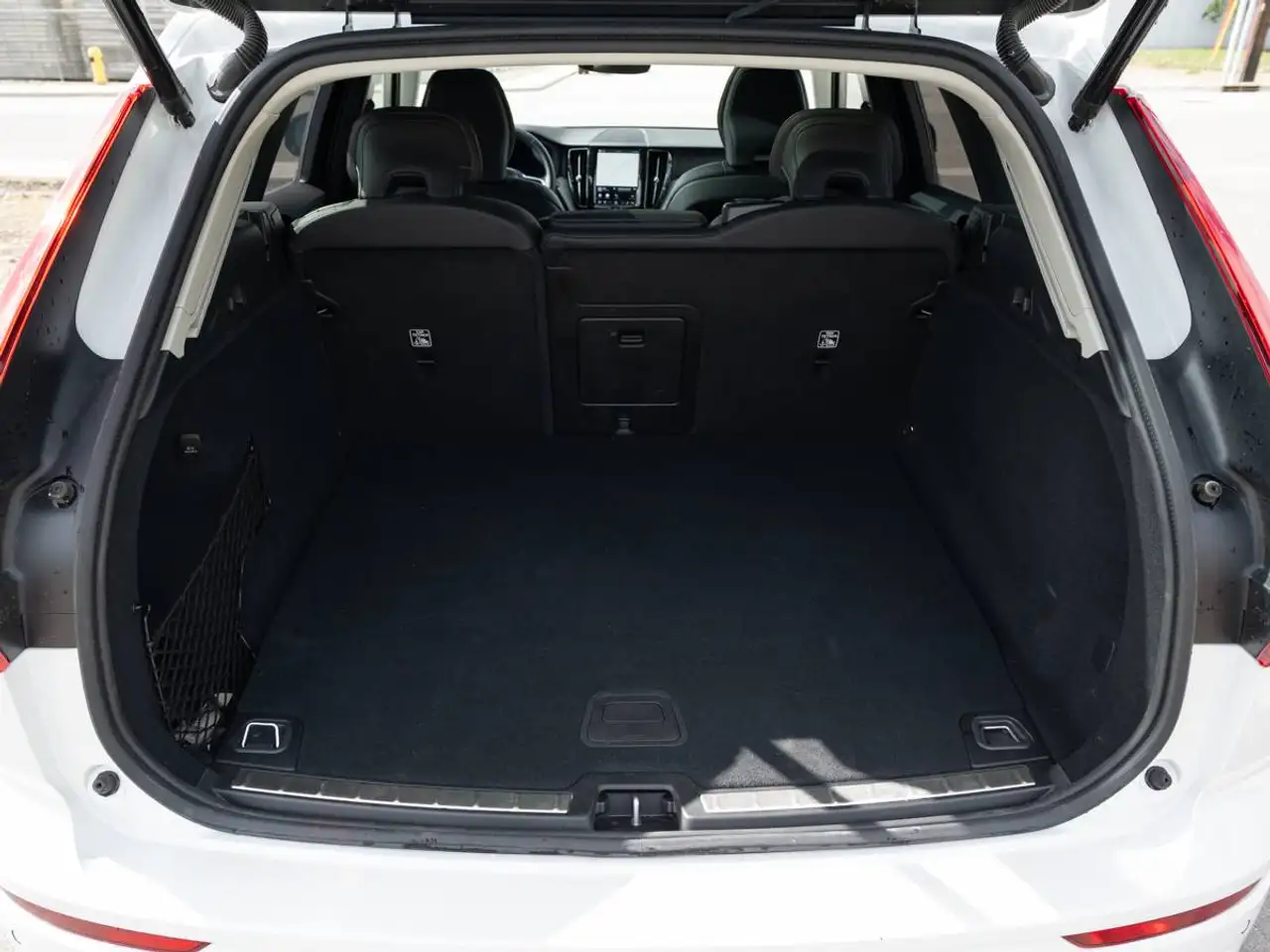 Volvo XC60 снимка Volvo XC60
