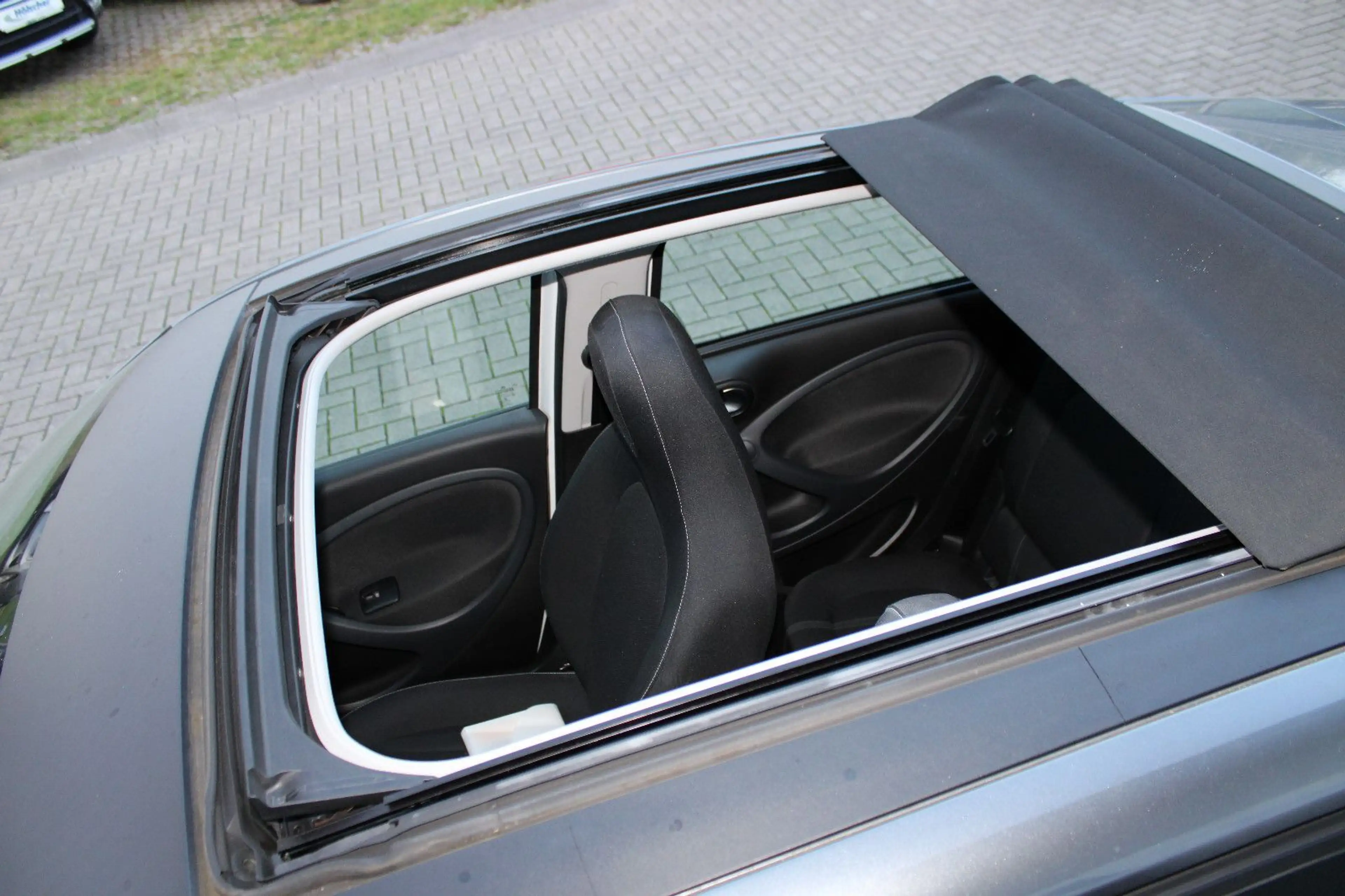 smart forFour forfour!!AUTOMATIK!! 66 kW!FALTDACH! — photo 8