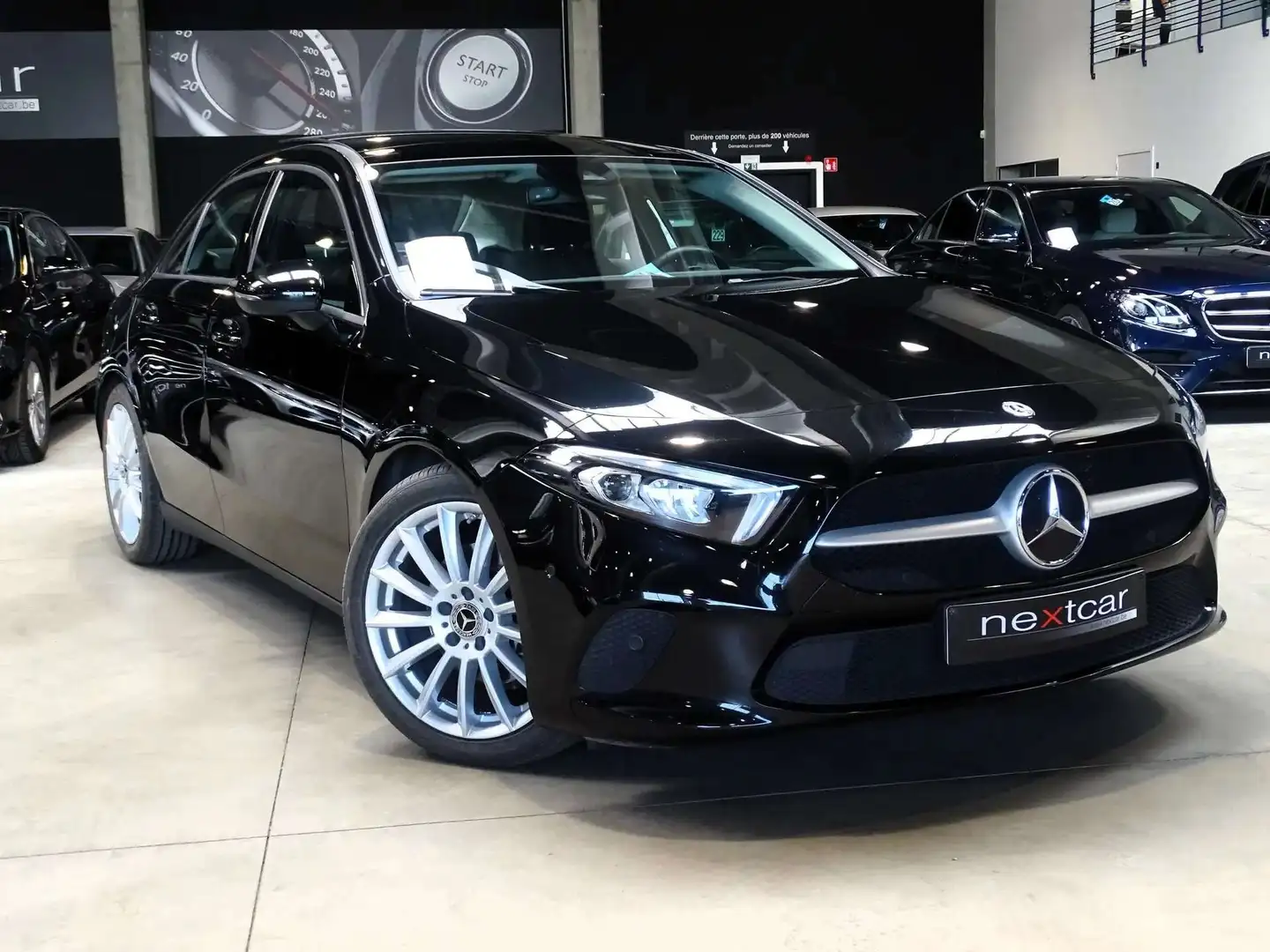 Mercedes-Benz A 180 d Sedan 7 GTronic *LED-PARK-NAVI-PANO-CRUISE* Noir - 2