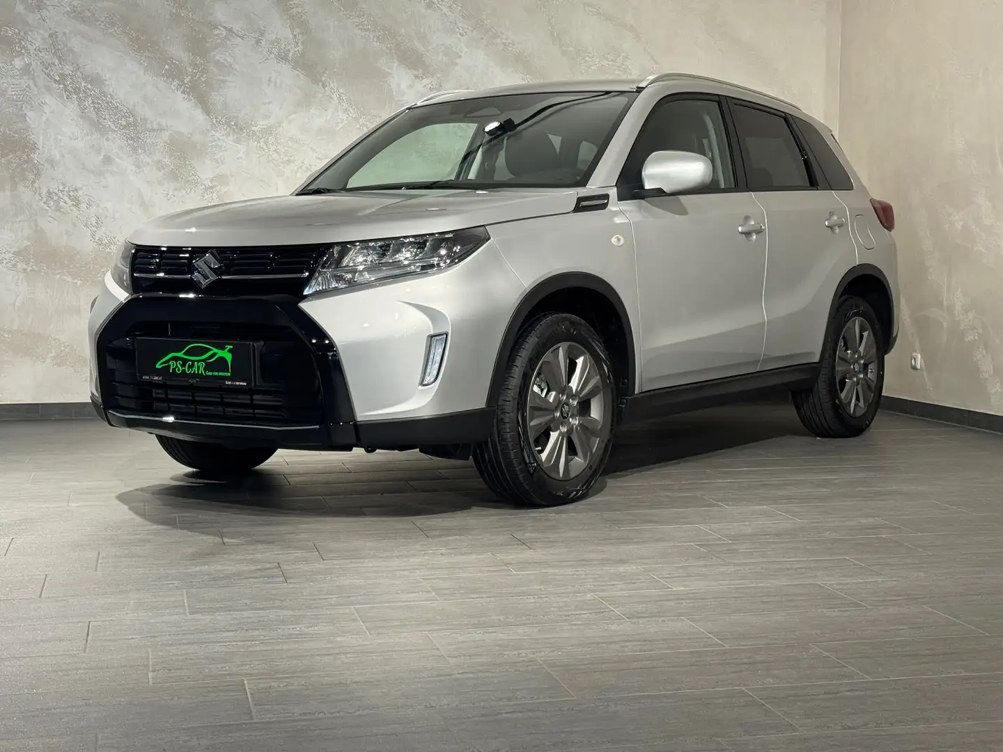 Suzuki Vitara 1.4 Hybrid**ALLGRIP**Shine**LED**Neues Modell** Zilver - 1