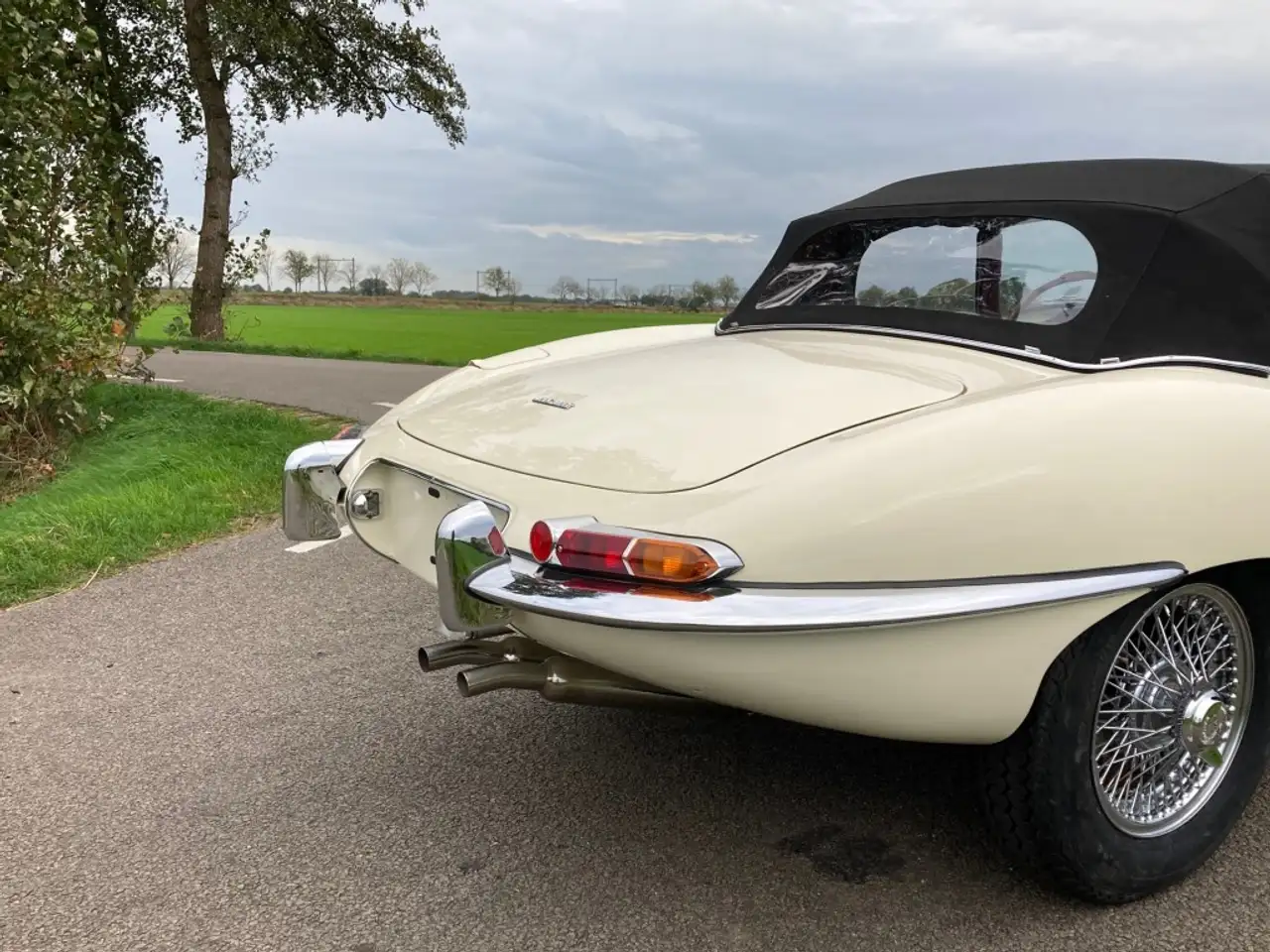 Jaguar E-Type Series 1 Outside Bonnet Latch, foto 11