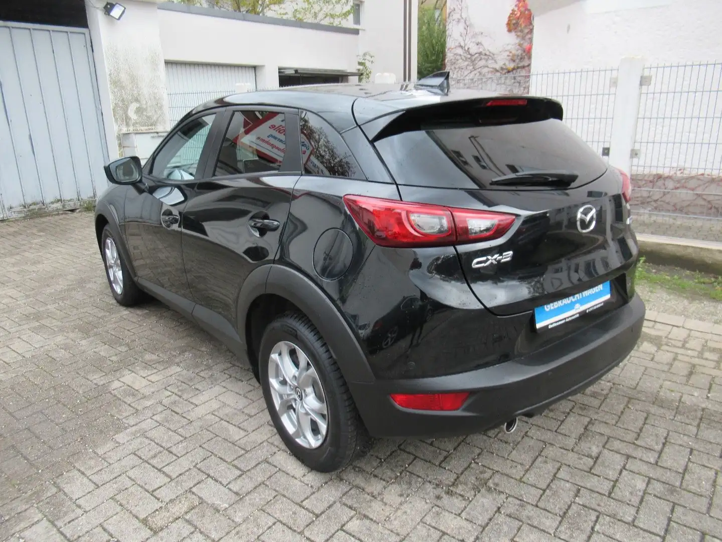 Mazda CX-3 Center-Line aus 1.Hand Schwarz - 2