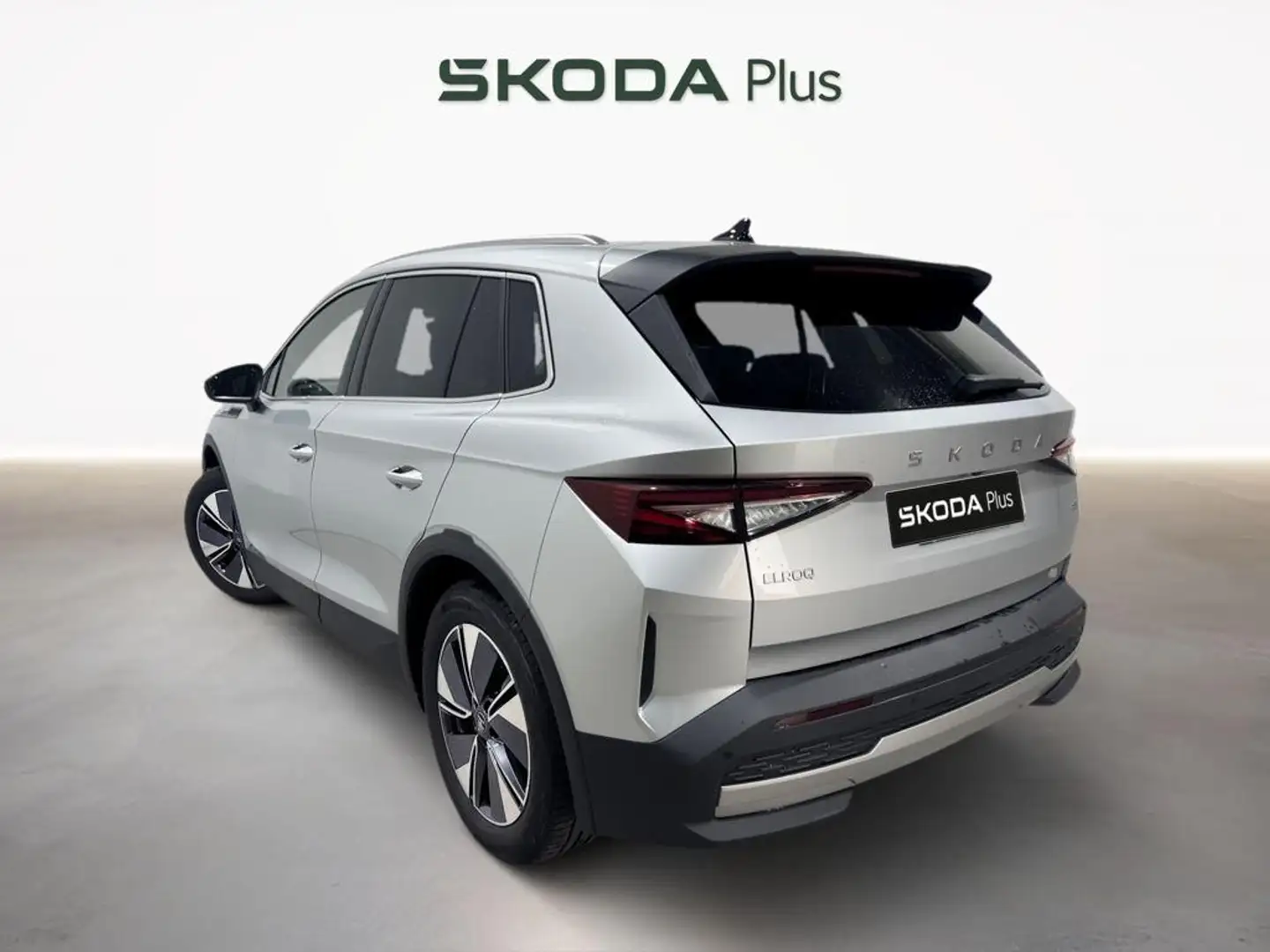Skoda Elroq 85 210KW 77Kwh Plateado - 2