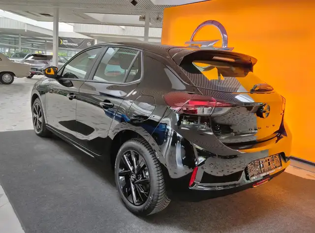 Opel Corsa view 6