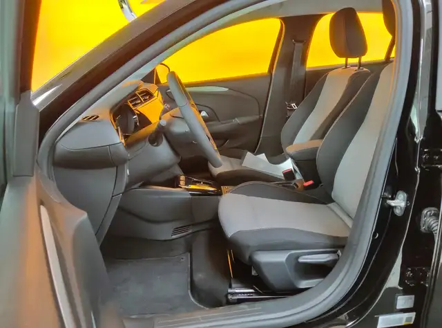 Opel Corsa view 11