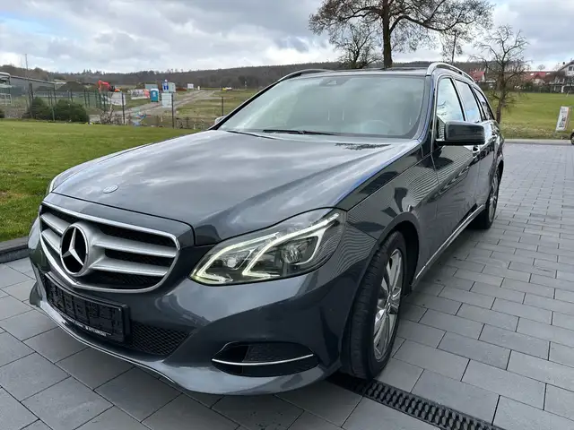 Mercedes-Benz E 220 E 220 CDI BlueEfficiency Avantgarde Kamera LED SW