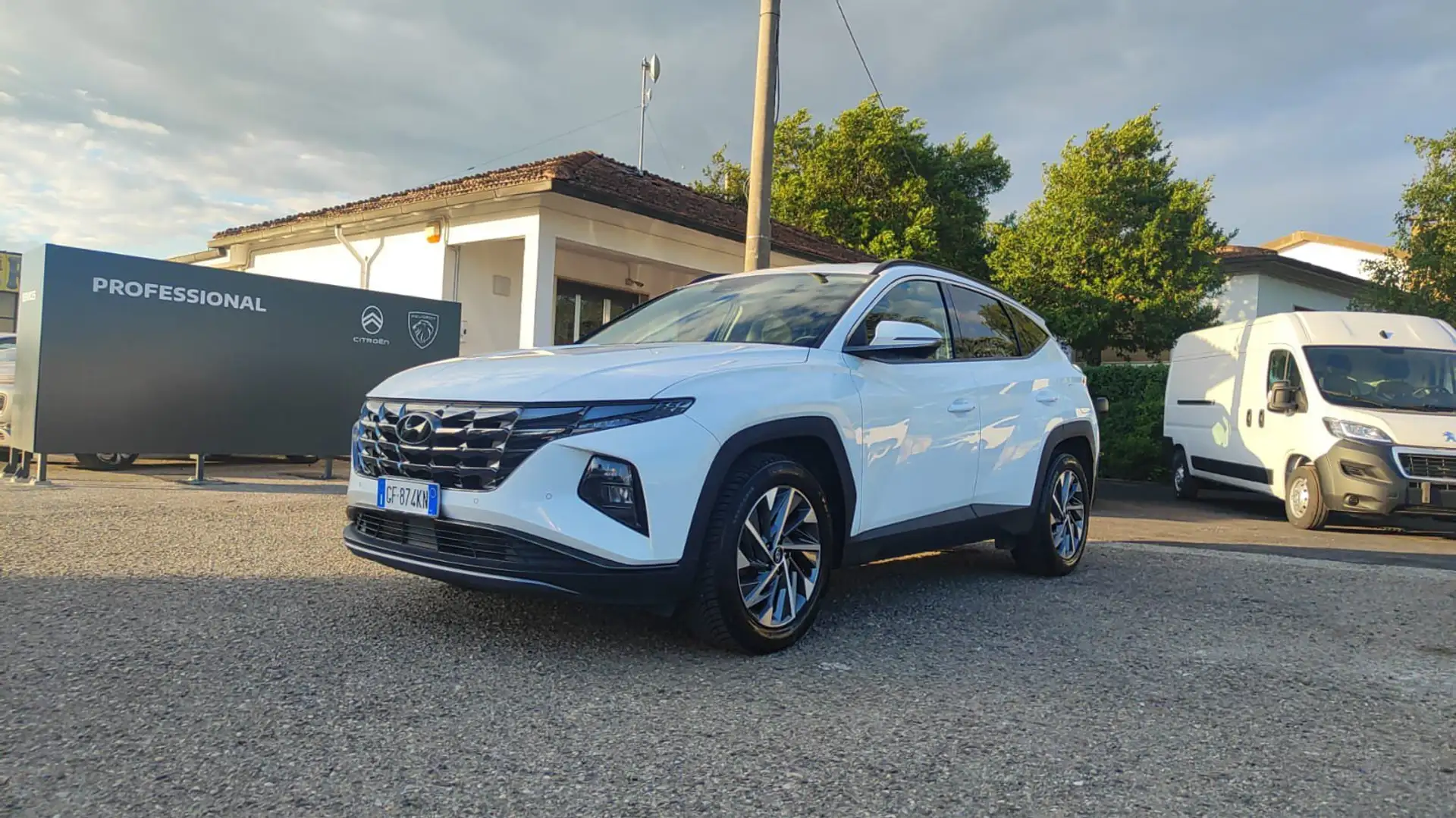 Hyundai TUCSON 1.6 CRDI Xline Bianco - 1