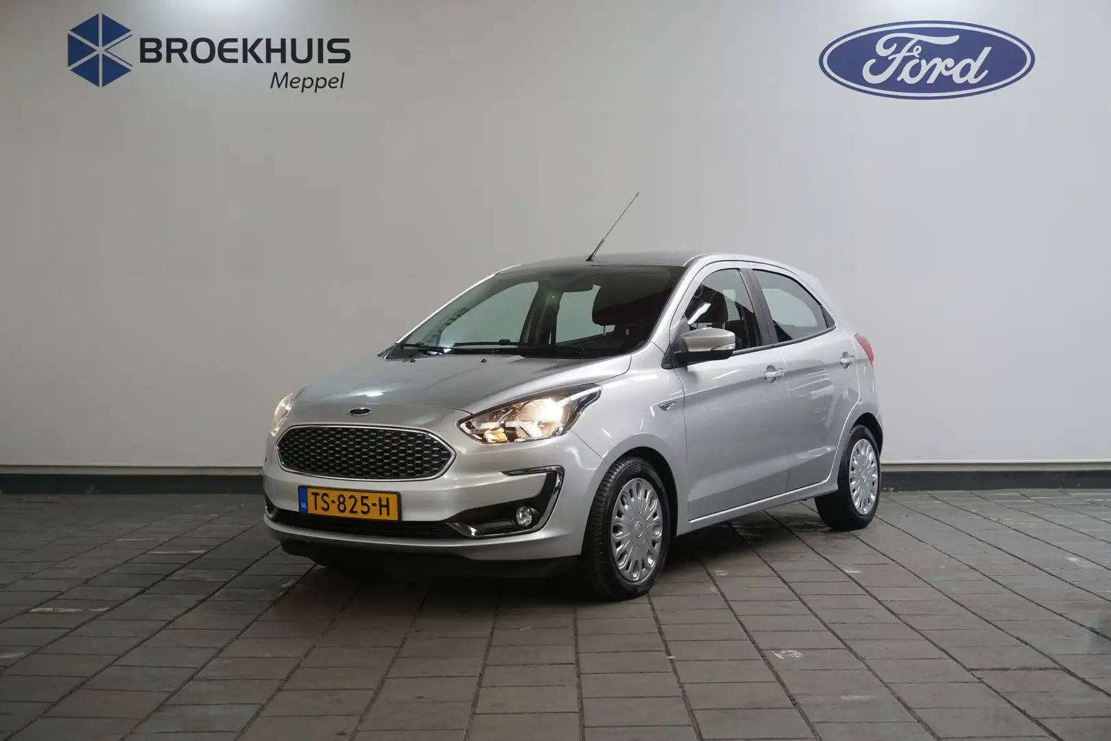 Ford Ka/Ka+ 1.2 Trend Ultimate | Eerste Eigenaar | Dealer Onde Grijs - 2