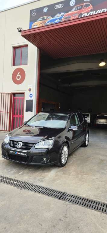 Volkswagen Golf 1.4 TSI GT 170 - foto 1