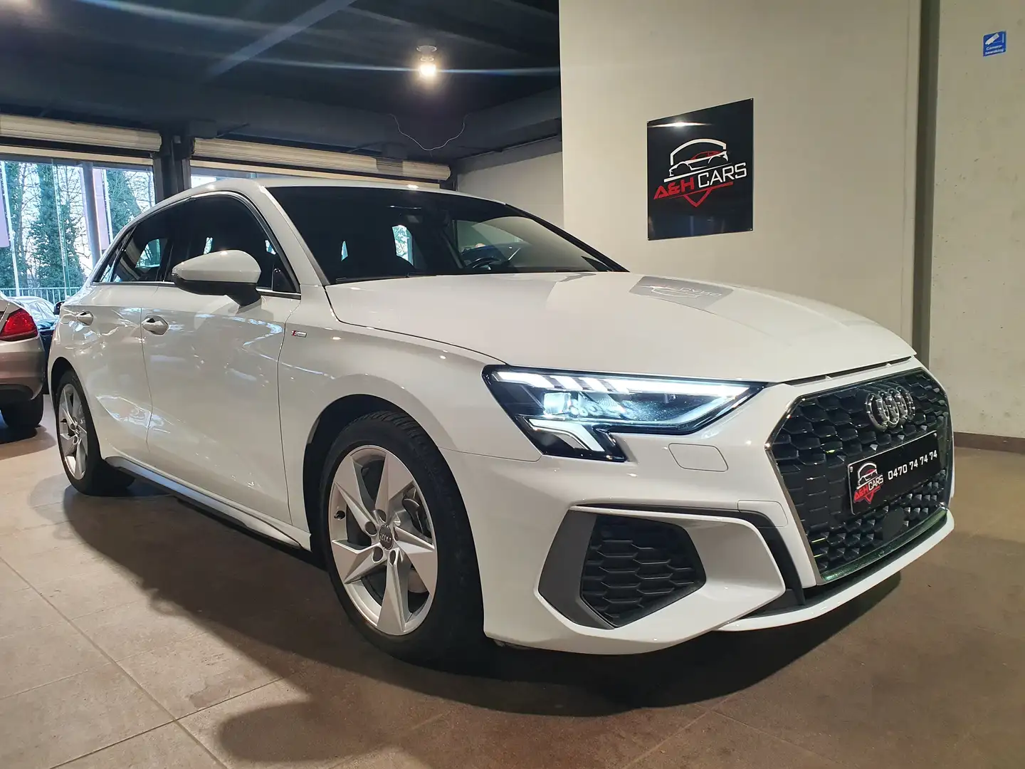 Audi A3 Sportback TDi S line tronic LED ACC 150 CH Blanc - 1