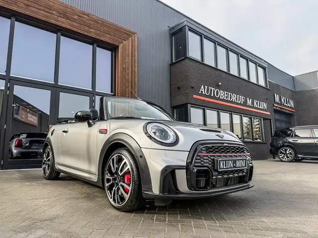 MINI John Cooper Works Cabrio Mini 2.0 JCW Pack F1 aut 231pk/Camera/HK/Btw/Np:63