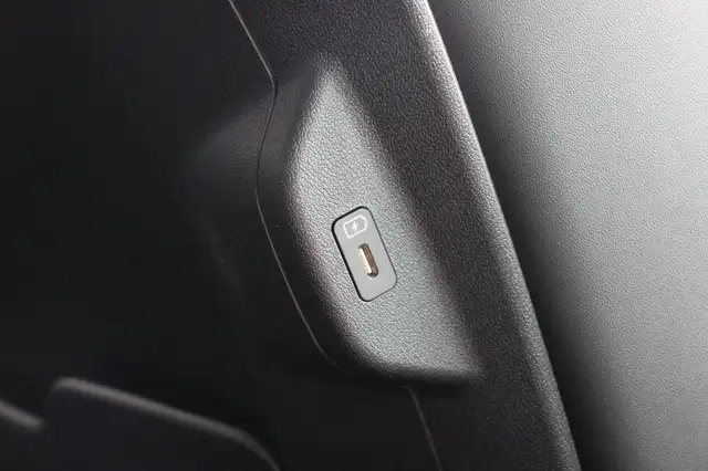 Kia E-Niro view 30