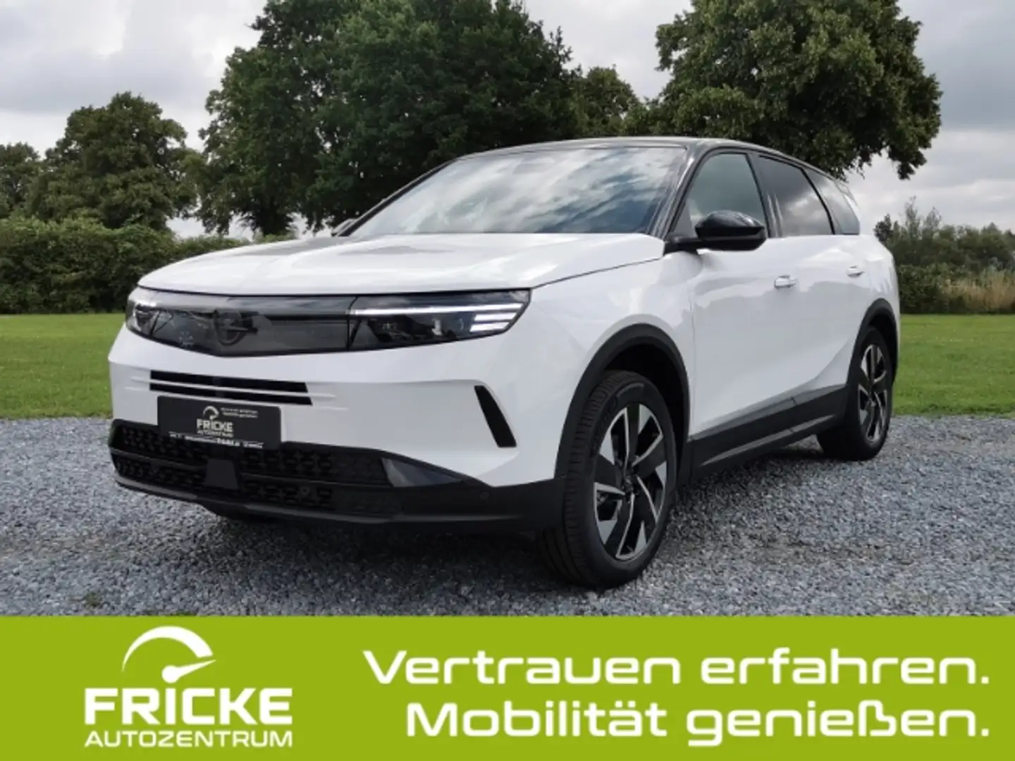 Opel Grandland GS MHEV +LED+Pano+Focal-Soundsyst.+Navi+Rückfahrka Weiß - 1