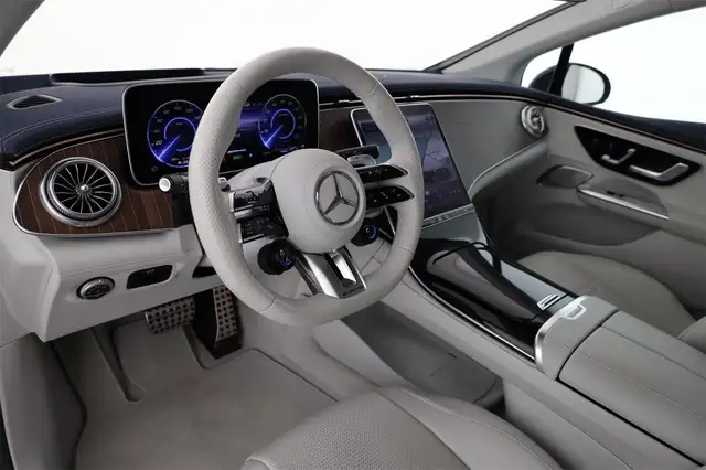 Mercedes-Benz EQE 43 AMG 4M 90,6kWh Distronic-Plus HUD Sitzklima Ansicht 11