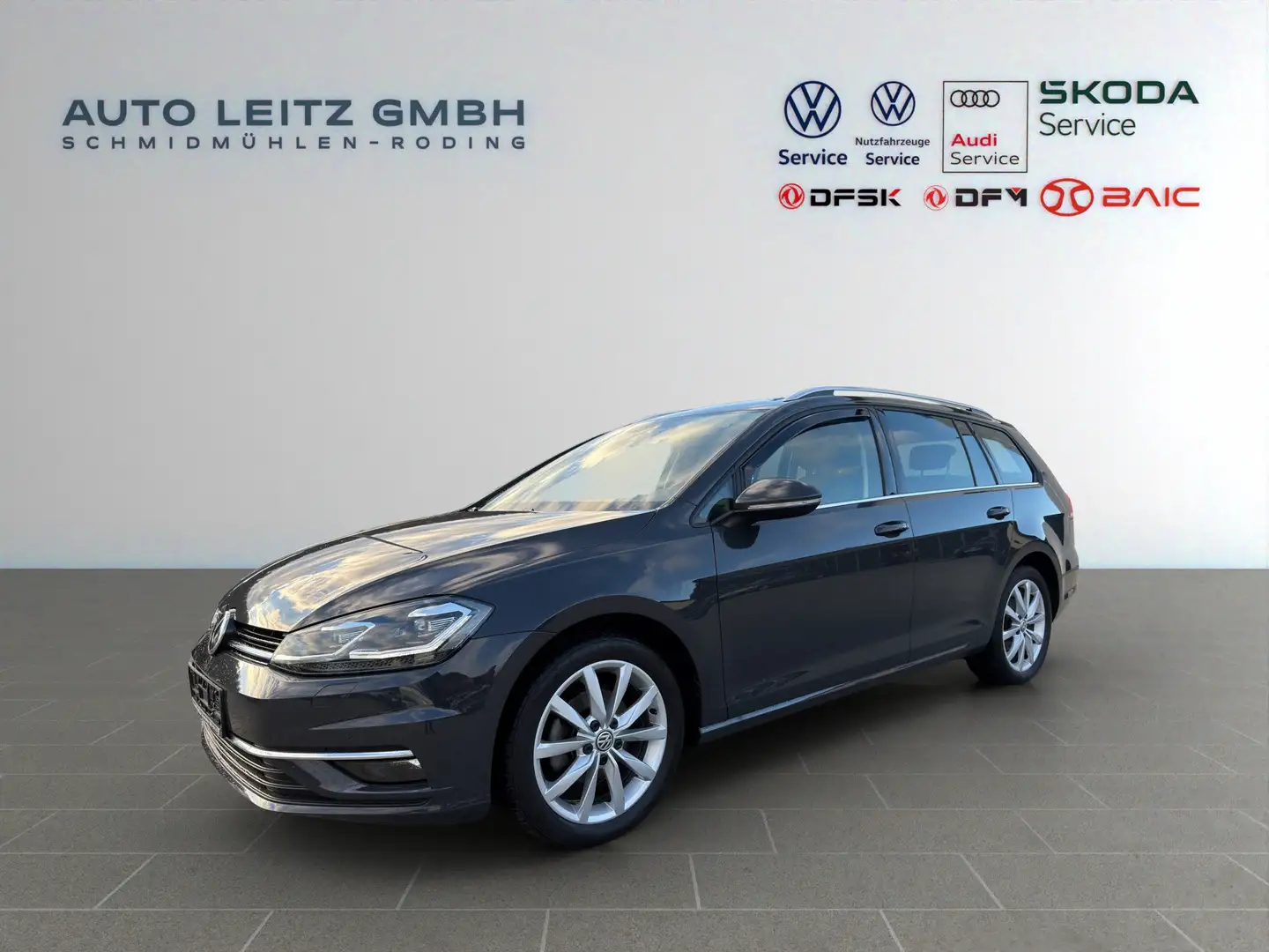 Volkswagen Golf Variant 1.5 TSI DSG Highline ACC Navi LED Grau - 1