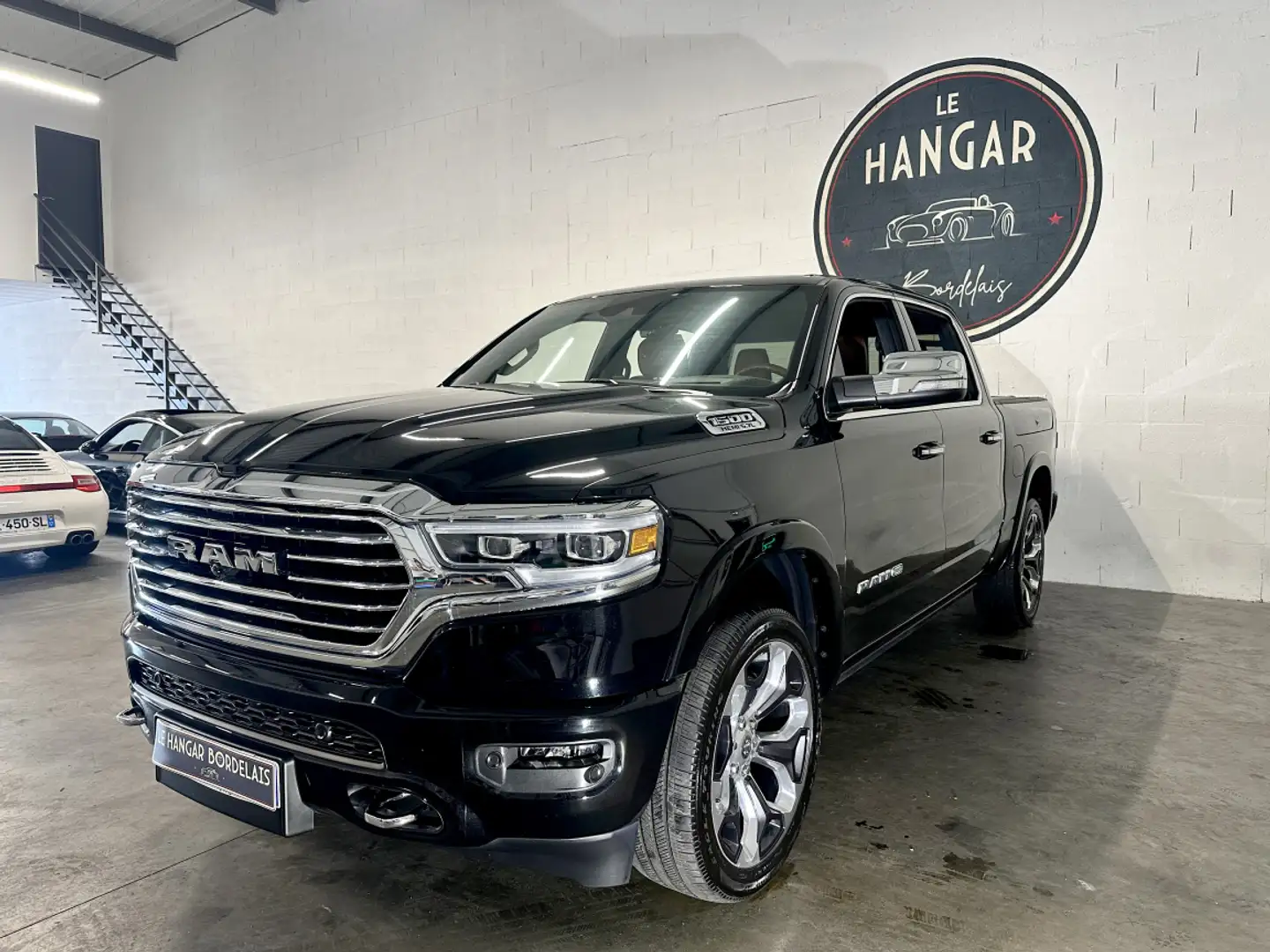 Dodge RAM 1500 V8 5.7 HEMI 395ch BVA8 LONGHORN - 1