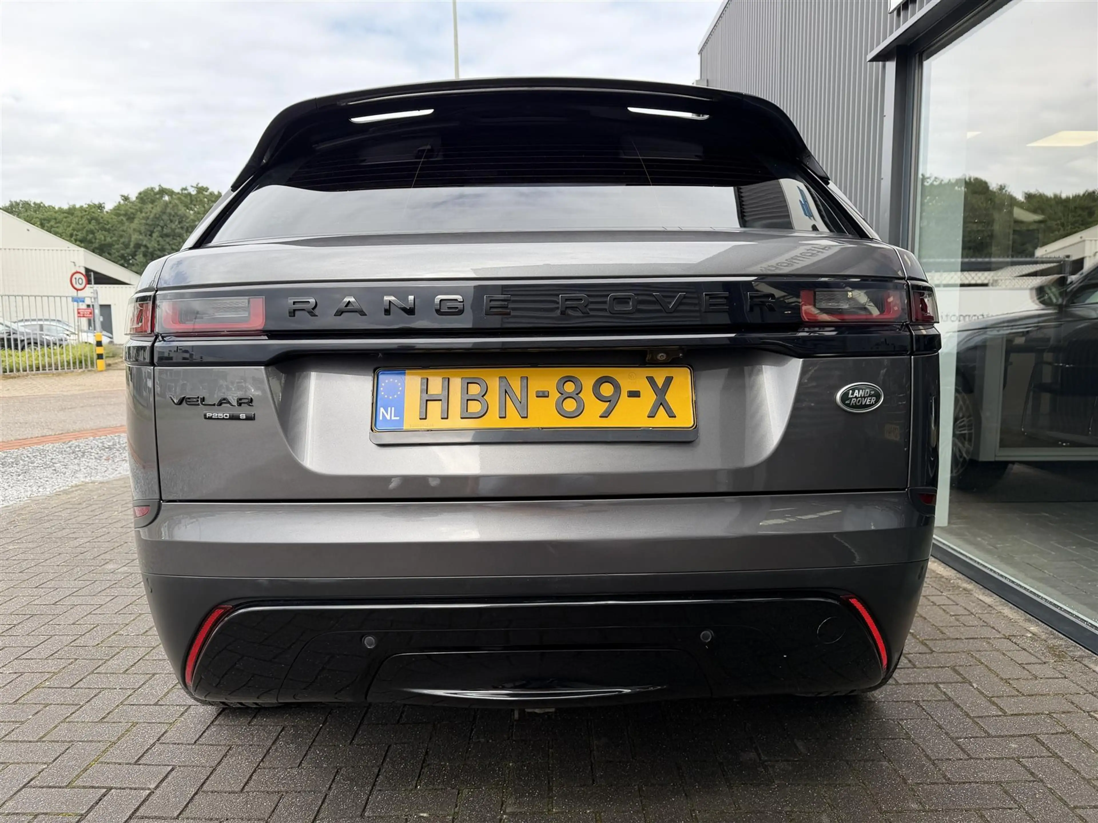 Land Rover Range Rover Velar P250 2.0 HSE (PANO|ACC|MERIDIAN|TREKHAAK|22") — photo 38