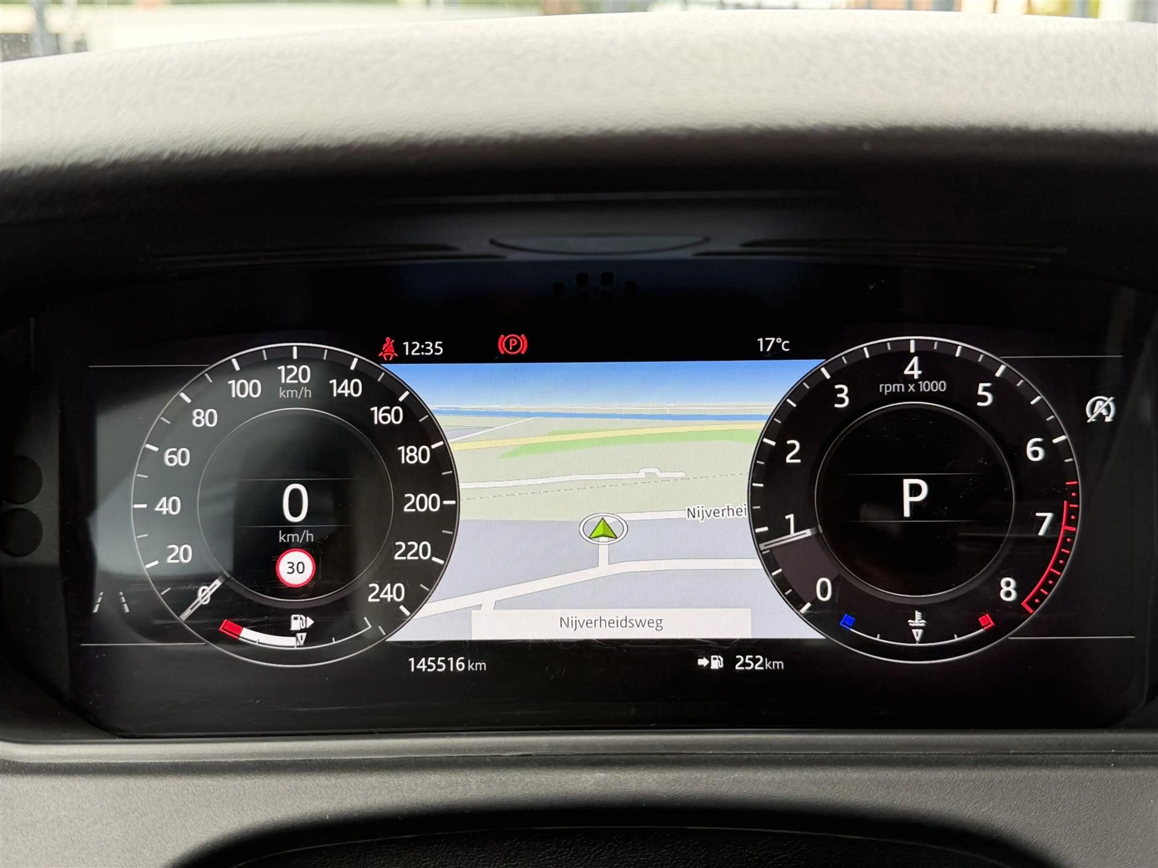 Land Rover Range Rover Velar P250 2.0 HSE (PANO|ACC|MERIDIAN|TREKHAAK|22") — photo 21