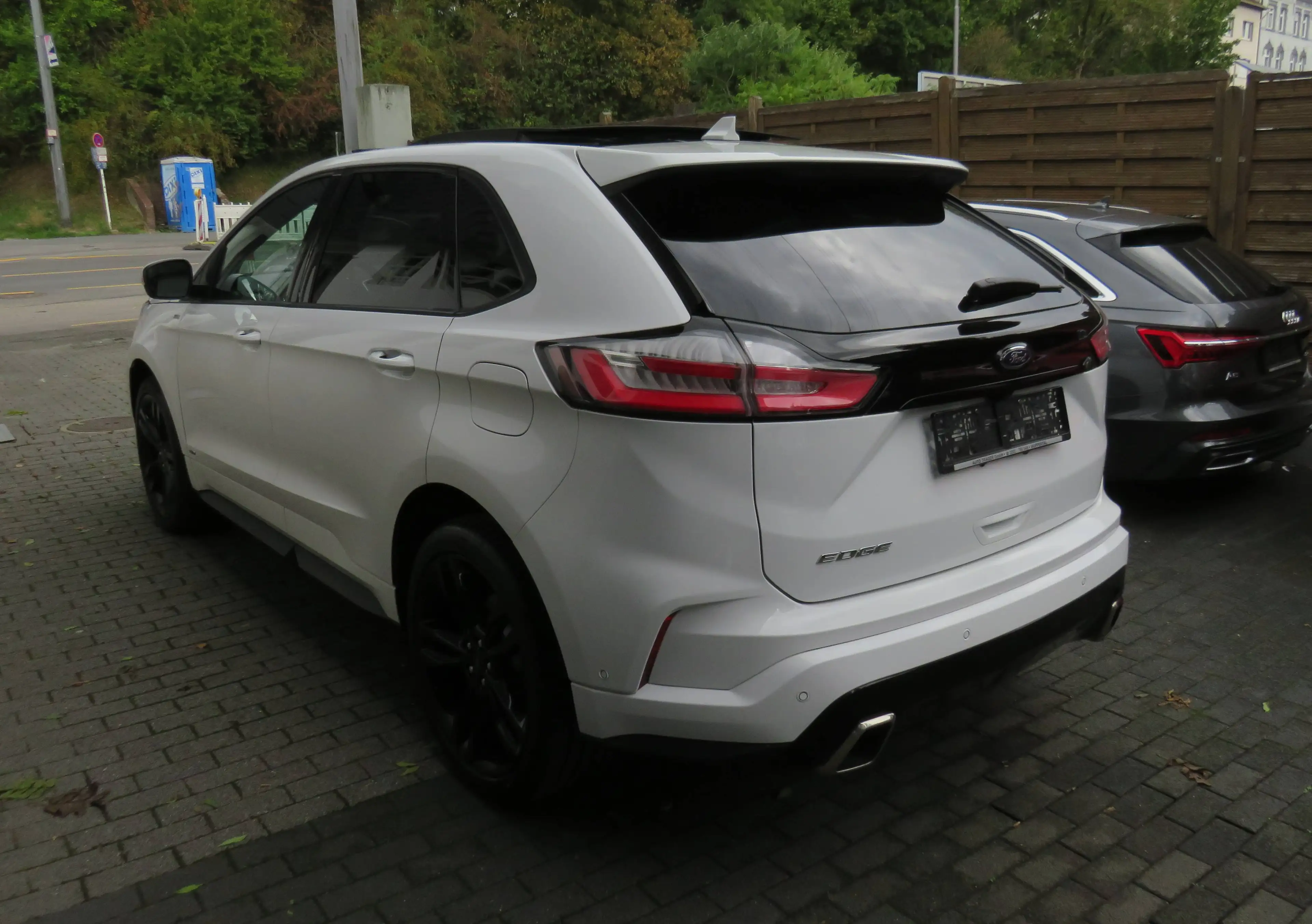 Ford Edge ST-Line 4x4 — photo 8