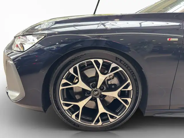 Audi A6 view 2