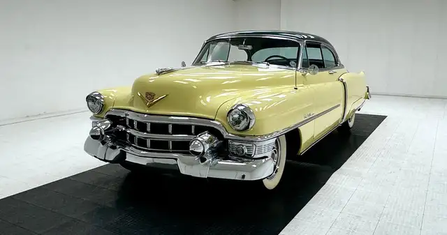 Cadillac Series 62 Coupe Deville