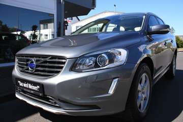 XC60 Summum AWD "Rentnerfahrzeug!"