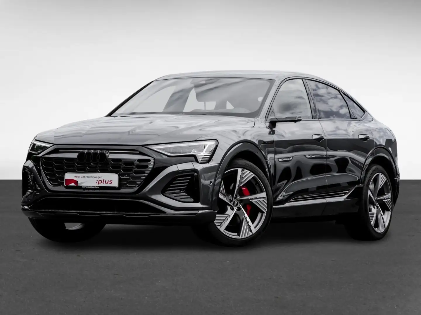 Audi Q8 e-tron Sportback 55 quattro S LINE CARBON AHK Сірий - 2