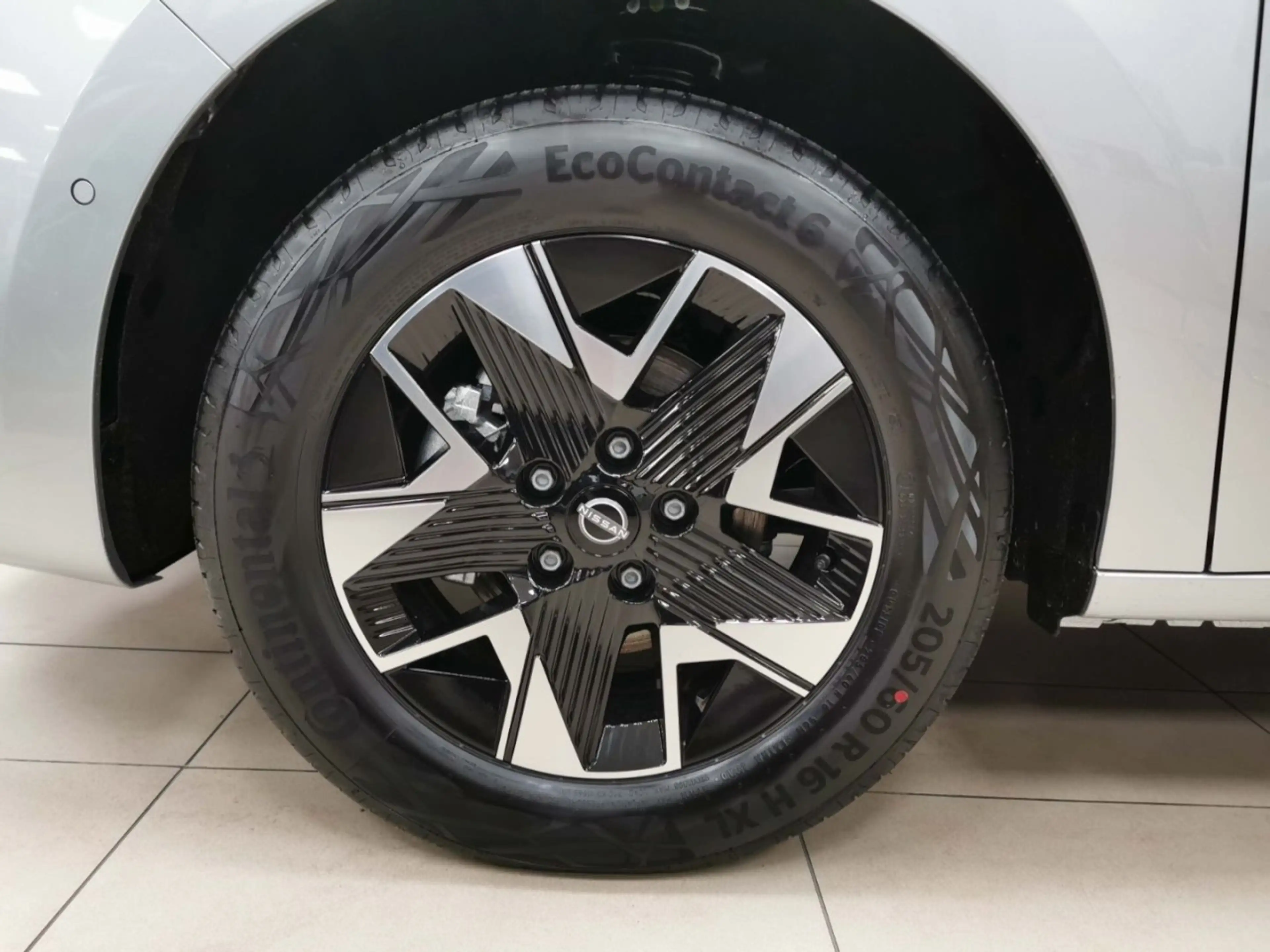 Nissan Townstar Kombi Tekna 1.3DIG-T 130PS MT AHK und Winterräder — photo 7