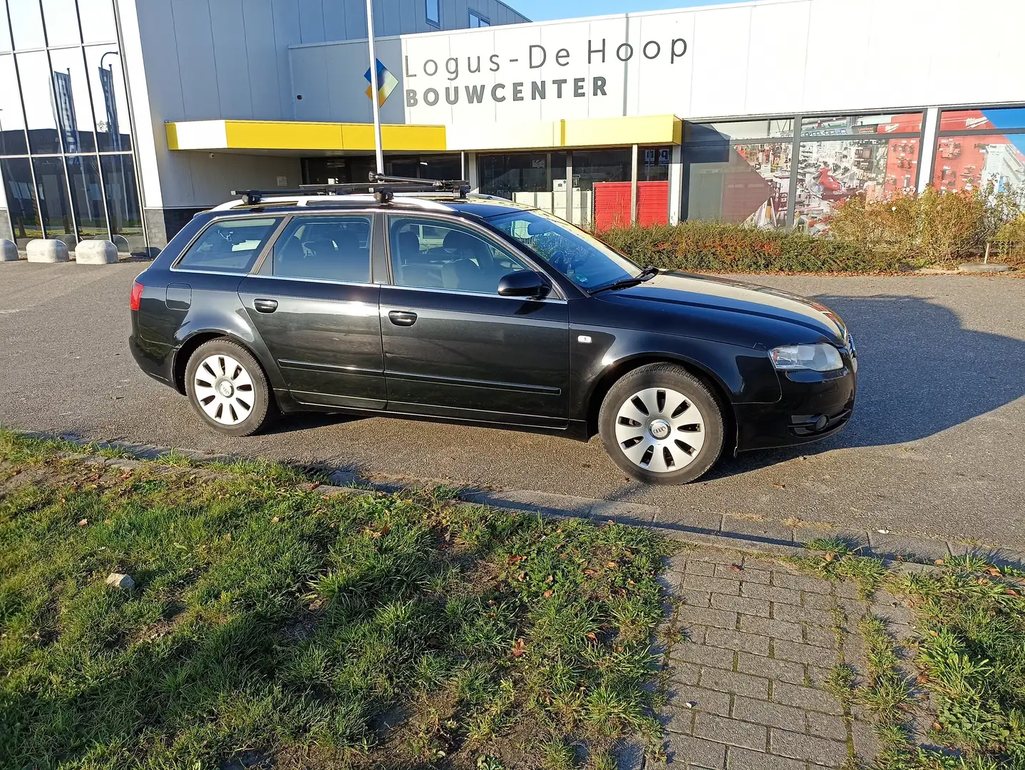 Audi A4 A4 Avant 1.9 TDI Schwarz - 1