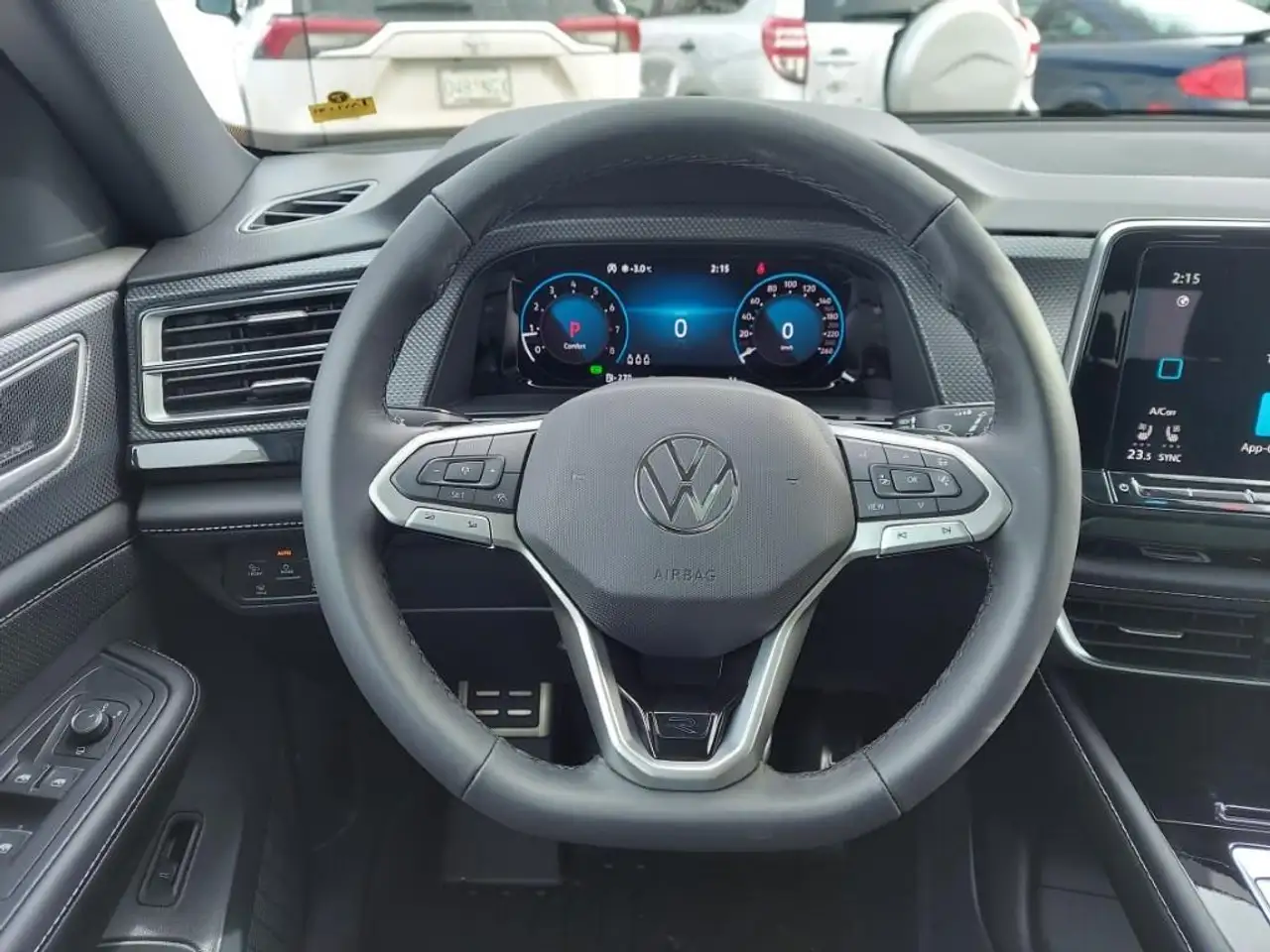 Volkswagen Atlas снимка Volkswagen Atlas