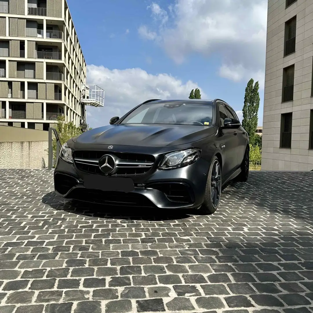 Mercedes-Benz E 63 AMG S 4Matic+ T 9G-TRONIC Edition 1 - 1