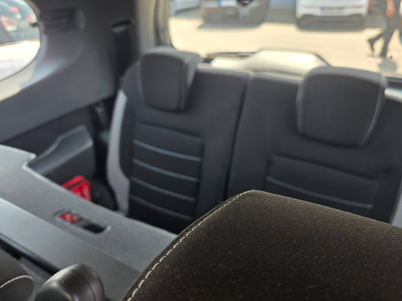 Dacia Lodgy Lodgy Stepway/7Sitzer/Klima/1.Ha/PDC/SHZ/Eu6/ZV/ — photo 12