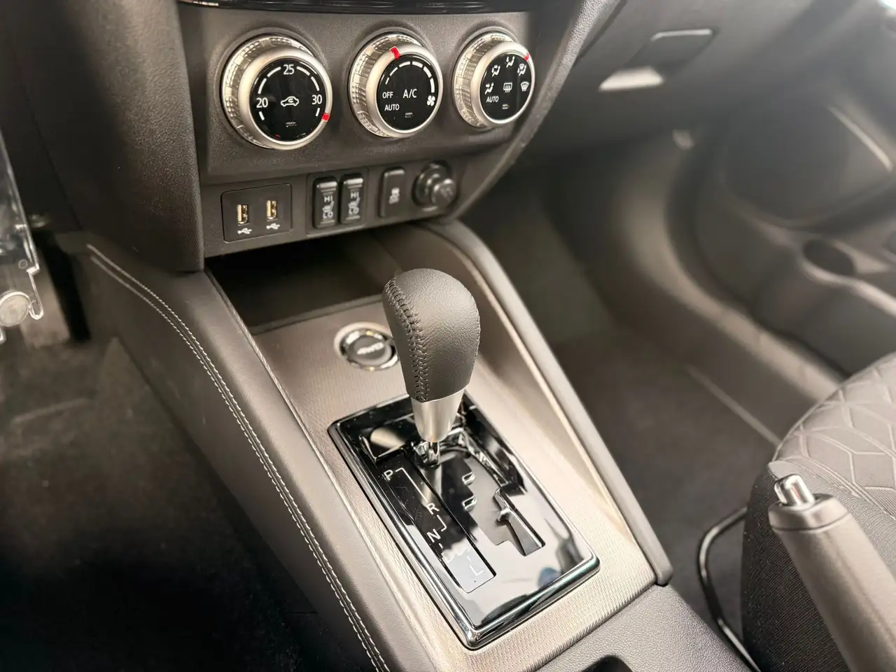 Mitsubishi RVR снимка Mitsubishi RVR