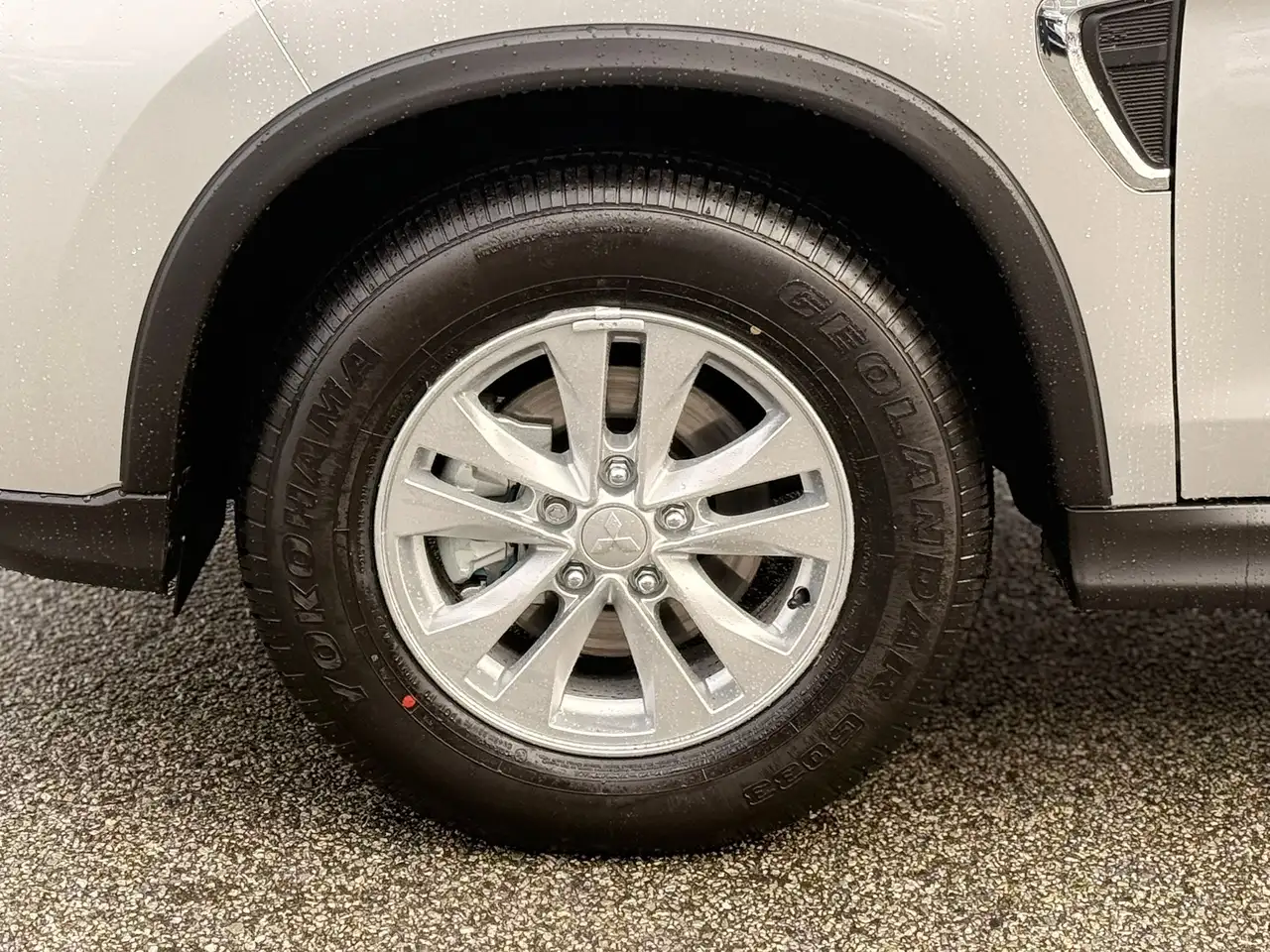 Mitsubishi RVR снимка Mitsubishi RVR