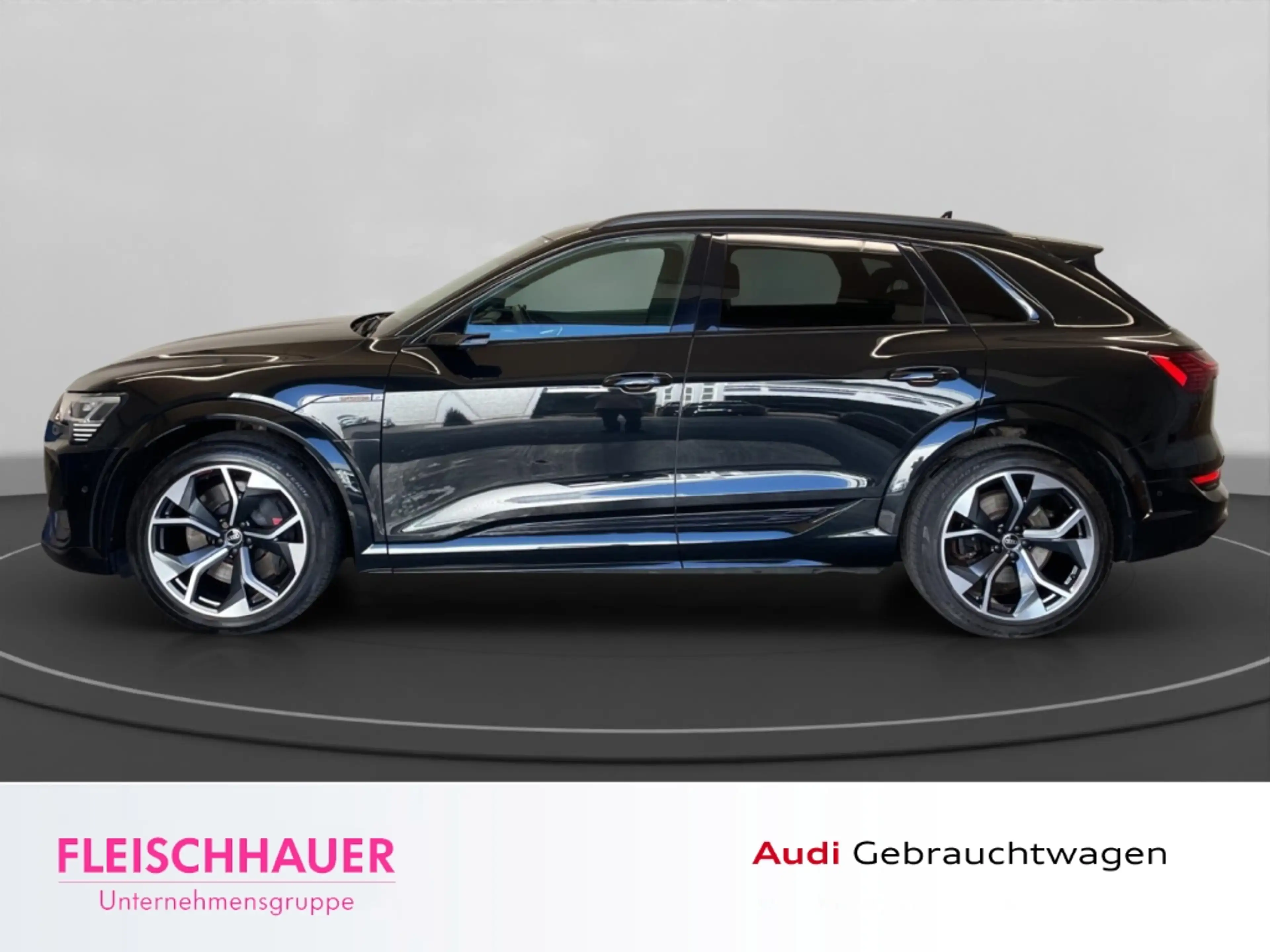 Audi e-tron quattro S HUD LED Panorama Navi Tel.-Vorb. CarPlay — photo 3