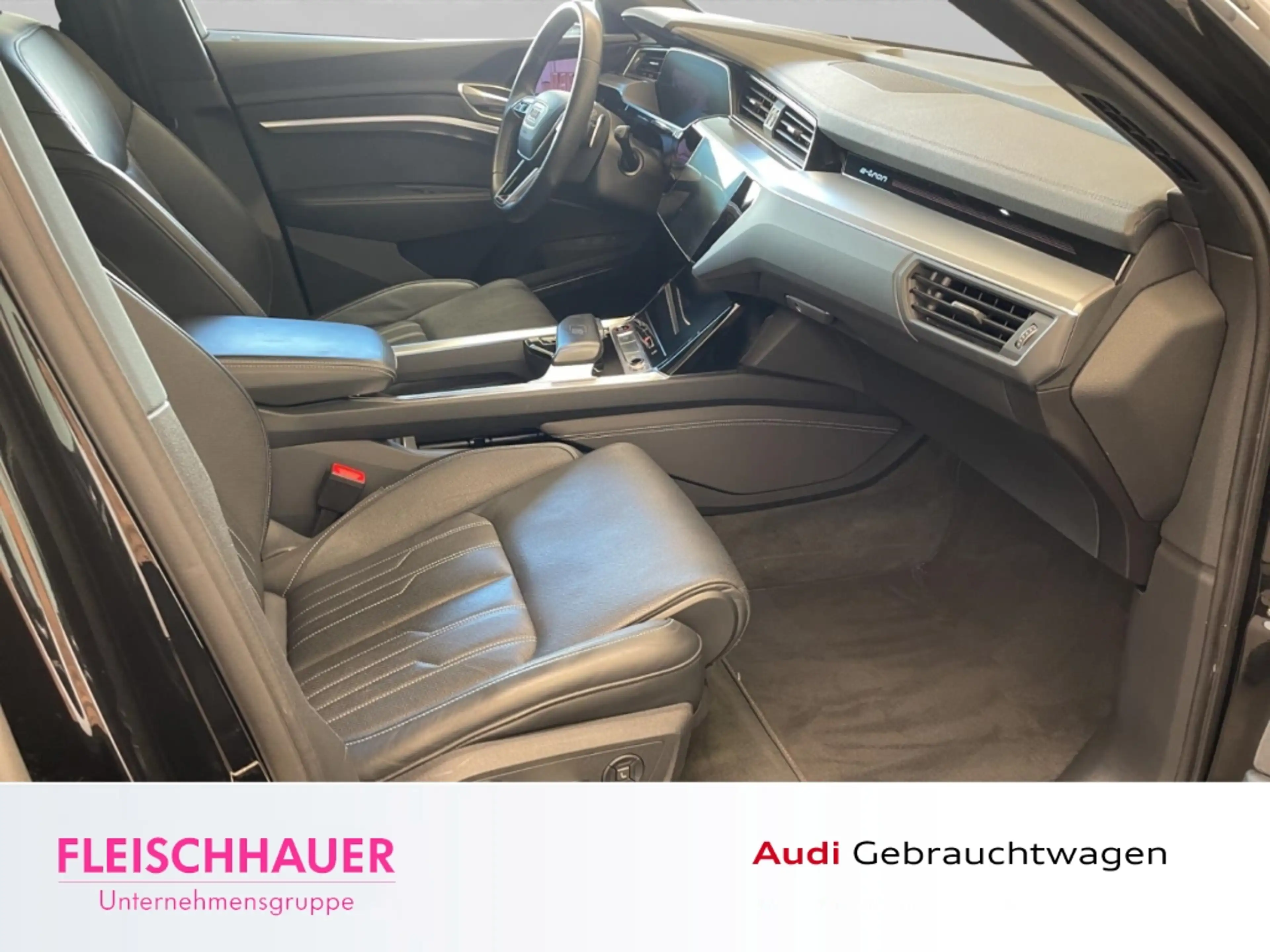 Audi e-tron quattro S HUD LED Panorama Navi Tel.-Vorb. CarPlay — photo 10