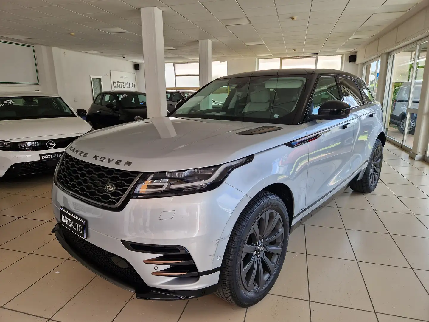 Land Rover Range Rover Velar Gris - 1